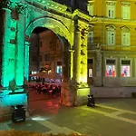 La Dolce In The Center With Private Parking Lejlighed *