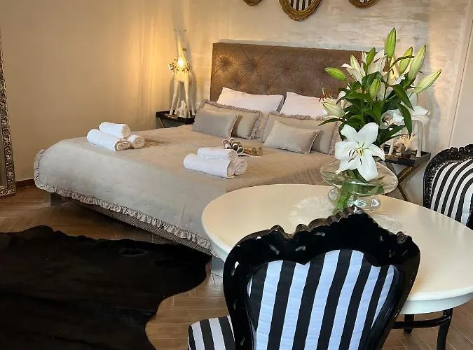 Apartamento La Dolce In The Center With Private Parking