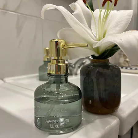 Апартаменты La Dolce In The Center With Private Parking Пула