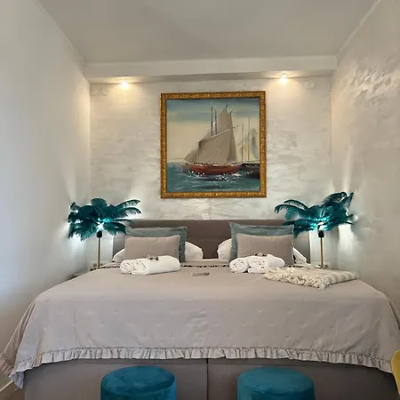 La Dolce In The Center With Private Parking * Pula