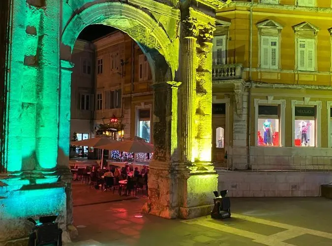 La Dolce In The Center With Private Parking Διαμέρισμα *